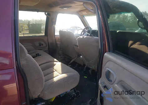 1999 Chevrolet Suburban 1500 Lt из США, поврежденный, VIN 1GNFK16R0XJ454213